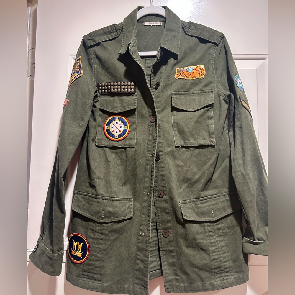 Willow & Clay Women's Green Military Jacket with fun Patches Small